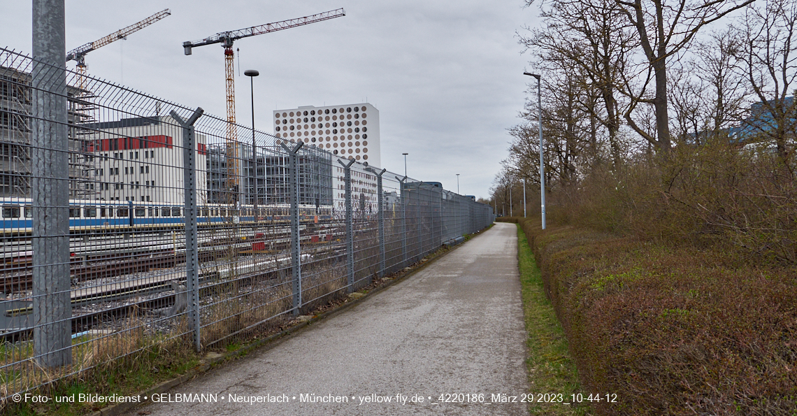 29.03.2023 - Baustelle REVO und Umgebung in Neuperlach